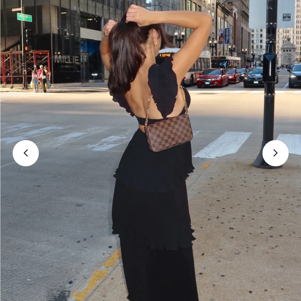 Vestique dress - Picture 2 of 6